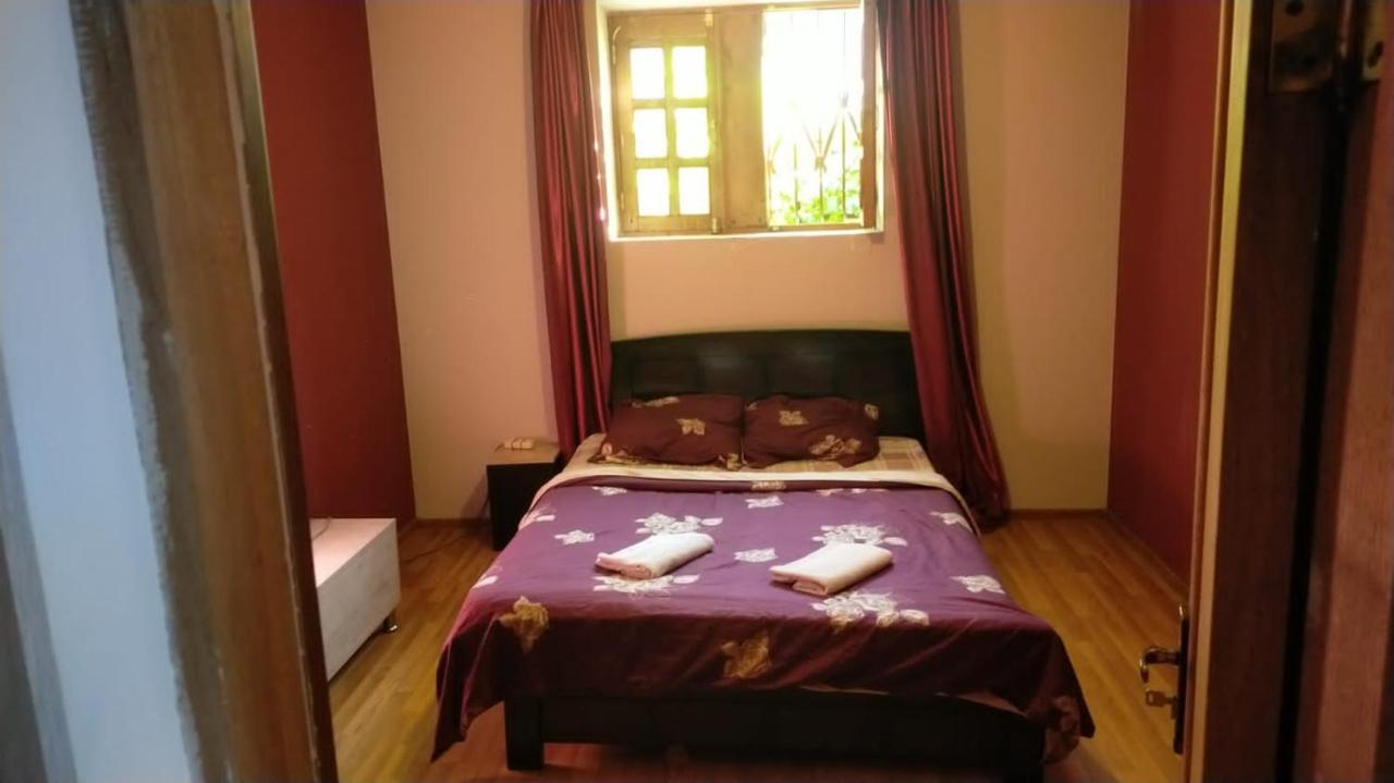 Your Hostel Tbiliszi Kültér fotó